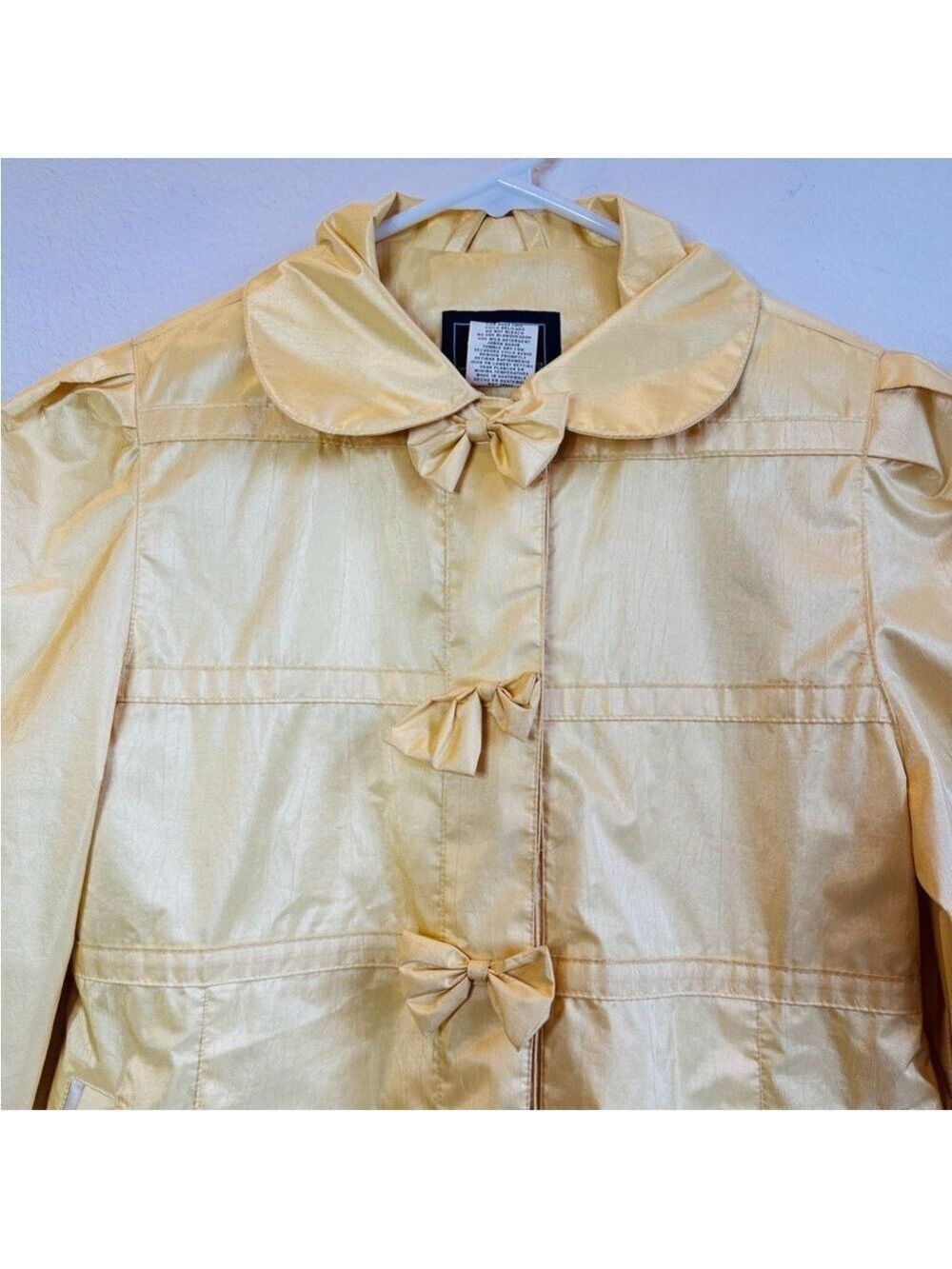 S. ROTHSCHILD Vintage Pleated Front Coat - Picture 3 of 13